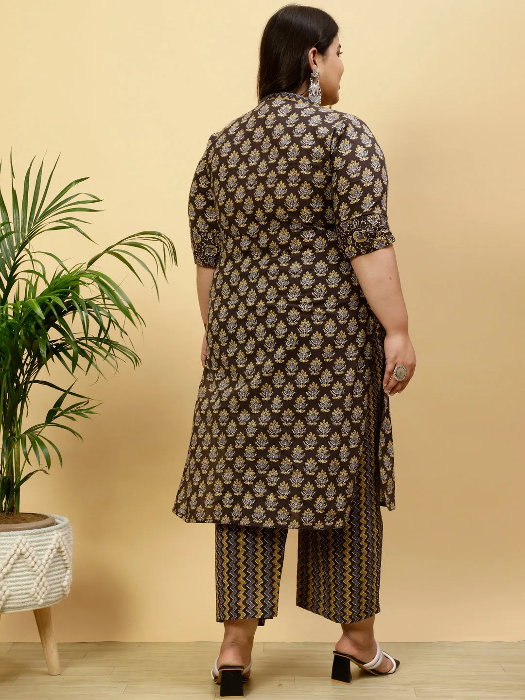 Plus Size Charcoal Grey Ethnic Printed Straight Kurta With Pants