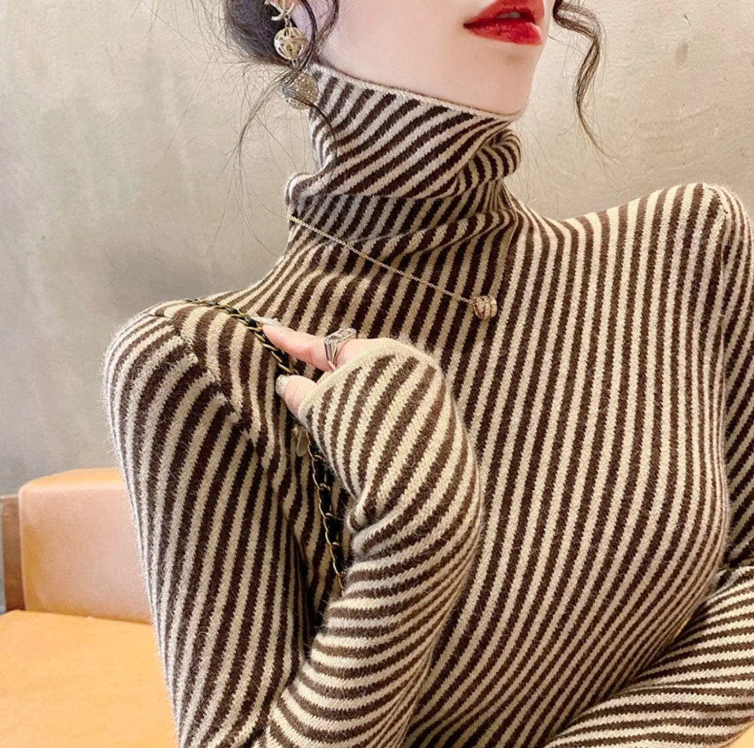 Women's Striped Cashmere Turtleneck Sweater – Slim Fit Warm Knitted Pullover for Winter